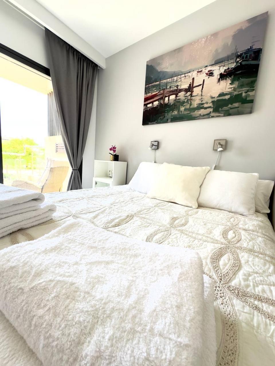 New Luxury Seaview Roof Apartments Пилар де ла Горадада Экстерьер фото